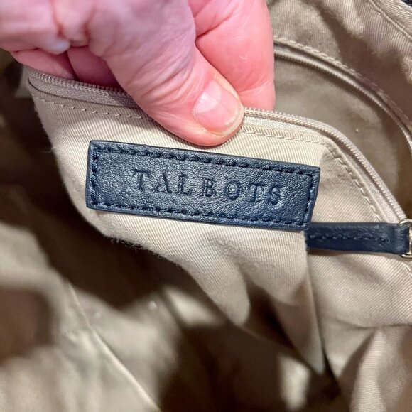 Talbots tote bag, in a tartan plaid patten with leather trim - Picture 6 of 16